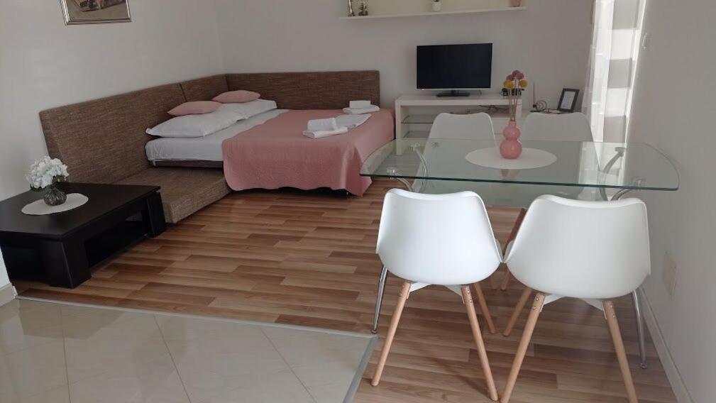 Dariana Apartma