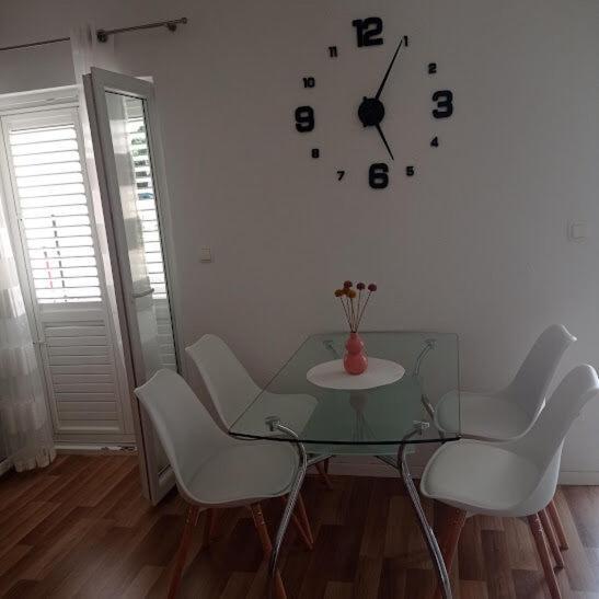 Dariana Apartment