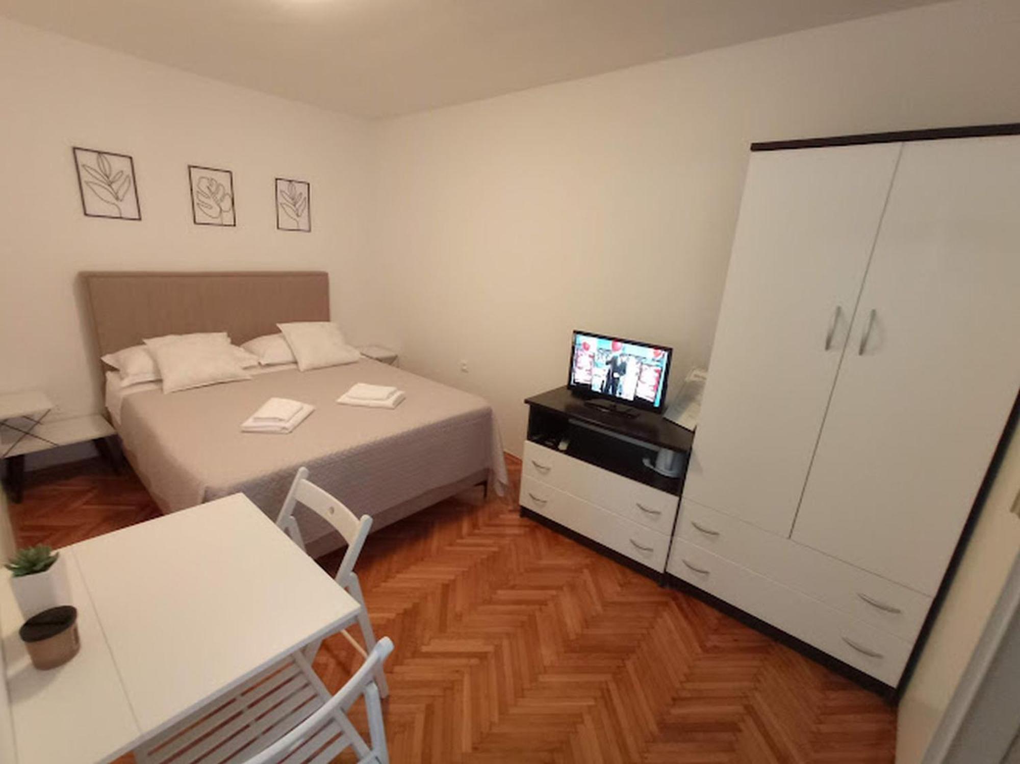 Dariana Apartment *