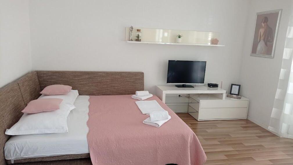 Dariana Apartment